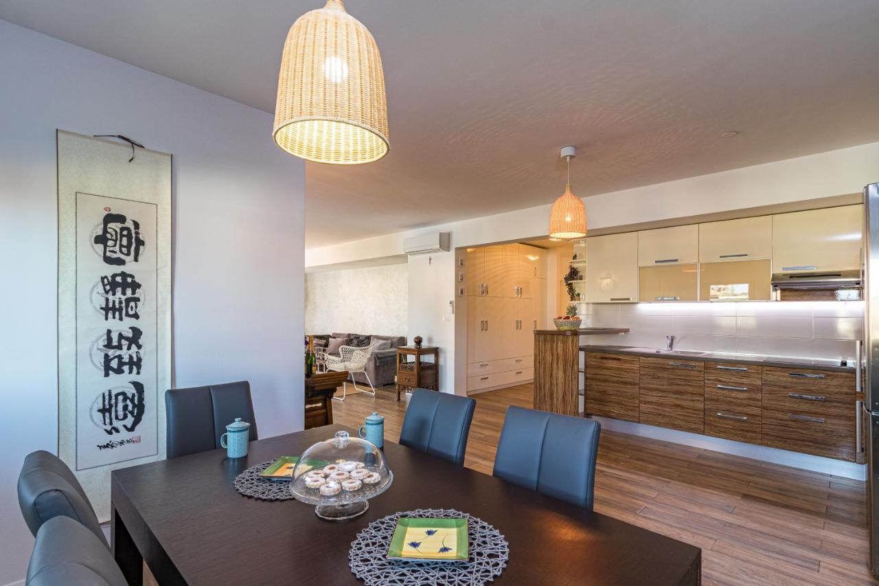 Lovely Istrian Apartment With A Private Swimming Pool And A Charming Garden بنجول المظهر الخارجي الصورة