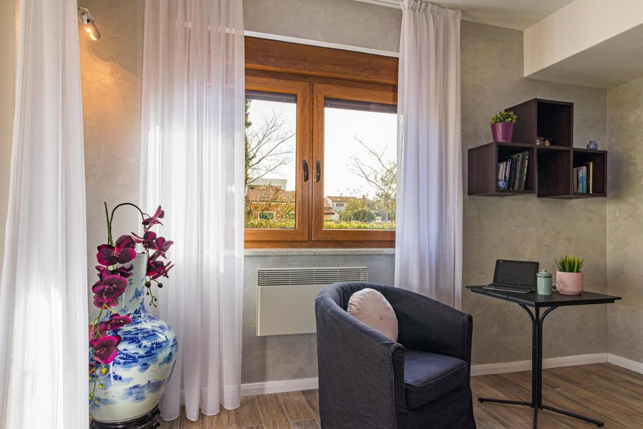 Lovely Istrian Apartment With A Private Swimming Pool And A Charming Garden بنجول المظهر الخارجي الصورة