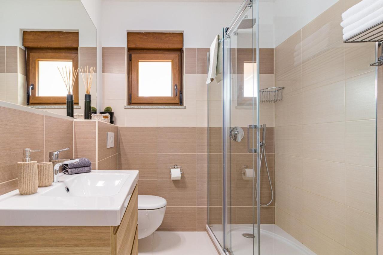 Lovely Istrian Apartment With A Private Swimming Pool And A Charming Garden بنجول المظهر الخارجي الصورة