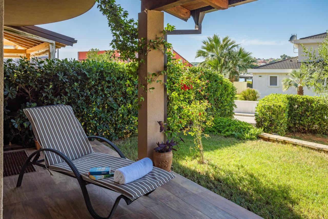 Lovely Istrian Apartment With A Private Swimming Pool And A Charming Garden بنجول المظهر الخارجي الصورة